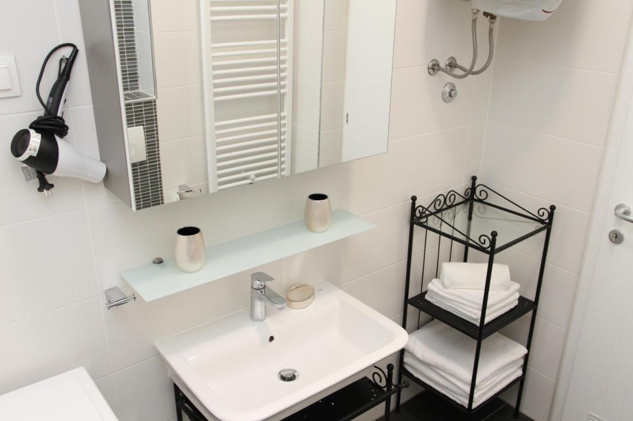Apartment Biondic - Villa Sunce Senj  Exteriér fotografie